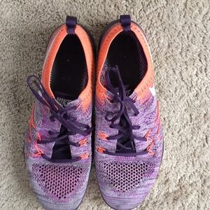 Women’s Nike shoes